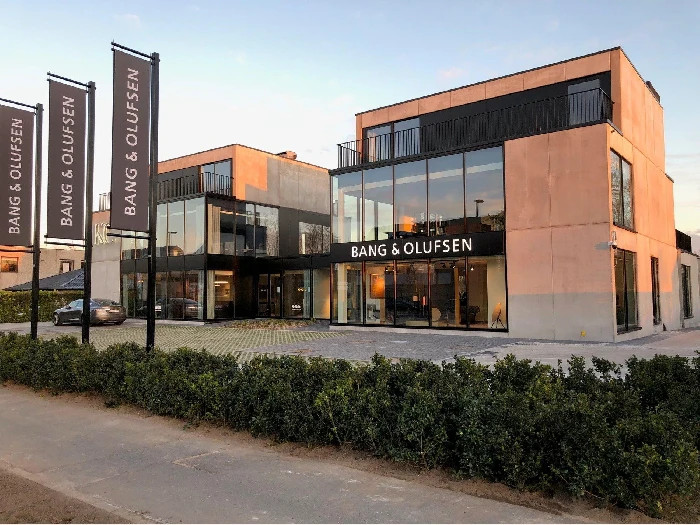Bang & Olufsen